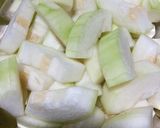 รูปขั้นตอนการทำที่ 2 ของ แกงอ่อมไก่ใส่ฟัก🥒
