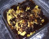 Foto langkah ke 1 dari resep Brownies panggang shiny crust bahan simpel.