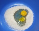 Foto langkah ke 1 dari resep 272. Bolu Kukus 1 Telur.