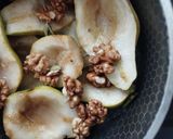 عکس مرحله 4 از دستور دسر گلابی کاراملی گردویی 🍐🍮