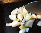 Foto del paso 1 de la receta: Carne en su jugo con nopales