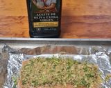 Foto del paso 3 de la receta: Salmón con almendras y cebollín