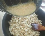 A picture of step 6 of Baked caramel popcorns.