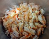 Foto del paso 1 de la receta: Paella de chocos, langostinos y mejillones