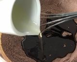 Une image de l'étape 2 de Gâteau délicieux sans œufs, sans beurre, sans lait et sans cuisson au four.
