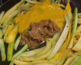 Foto del paso 4 de la receta: Espaguettis🍝de calabacin con cebolla🧅caramelizada🍜🍝🥘