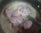 A picture of step 4 of Chicken white gravy qorma.