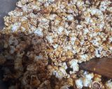 Foto del paso 4 de la receta: Pochoclos con caramelo