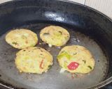 A picture of step 7 of Rice Cutles.