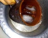A picture of step 1 of Kashmiri Chai / Pink Tea.