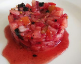 Foto del paso 9 de la receta: Ensalada de frutas rojas con vinagreta de fresa