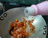 A picture of step 2 of Tangi chutney.