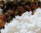 A picture of step 6 of Bhindi fry.