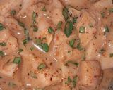 Foto langkah ke 1 dari resep Ayam Saus Wijen.