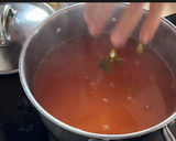 Foto del paso 3 de la receta: Sopa de apio y tomate