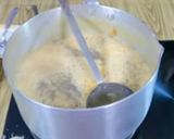 A picture of step 2 of Cinnamon and cardamom tea.