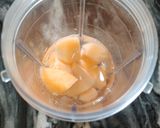 A picture of step 2 of Musk Melon Shake..