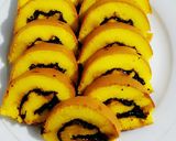 Foto langkah ke 13 dari resep Roll cake ekonomis (3 telur).