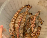 爆香蒜蓉大明蝦 簡單涮嘴下酒菜🦐的食譜步驟1照片