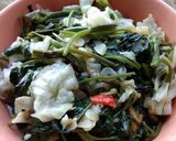Foto langkah ke 2 dari resep Tumis Kol Kangkung.