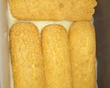 Foto del paso 3 de la receta: Postre de crema pastelera y vainillas