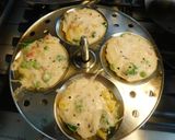 A picture of step 3 of Semiya Rava Idli.