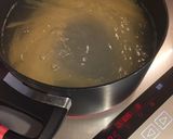 Hình bước làm 5 của món Pasta xào mực sốt cà chua