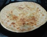 A picture of step 9 of Aalu wala pratha.