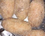 A picture of step 4 of Chicken bread batatay.