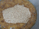 तिल गुड़ के लड्डू (Til Gud Ladoo)