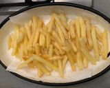 Foto del paso 8 de la receta: Pescado rebozado en una mezcla especial con Papas Fritas crocantes