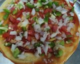 A picture of step 2 of Vegetables PIZZA.