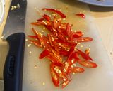 รูปขั้นตอนการทำที่ 1 ของ ไก่ผัดขิงทำง่ายแต่อร่อยมาก