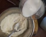 A picture of step 2 of Dora cake.