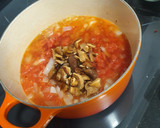 Foto del paso 4 de la receta: Albóndigas en air fryer Cosori con una salsa de tomate y boletus