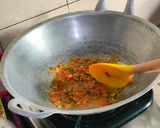 Foto langkah ke 4 dari resep Nasi bakar cumi asin kemangi.