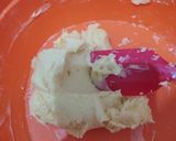 Foto langkah ke 2 dari resep Caterpillar Cookies (Kue Kering Ulat Hijau).