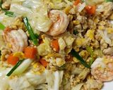 รูปขั้นตอนการทำที่ 9 ของ กะหล่ำปลีผัดไข่หมูกุ้ง