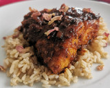 Foto del paso 9 de la receta: Huachinango en salsa de harissa y rosas