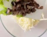 صورة لخطوة 2 من وصفة خبز بالجبنة والخضار 🧀🫑