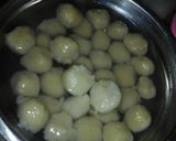 Foto langkah ke 4 dari resep Bakso ayam irit.