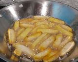 Foto langkah ke 1 dari resep Tumis Toge / Kecambah Tahu Saos tiram.