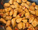 Foto del paso 4 de la receta: Pollo sazonado al estilo fajitas con arroz
