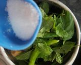 A picture of step 2 of Pudina Chutney.