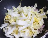 Foto del paso 1 de la receta: Salteado de champiñones y col china