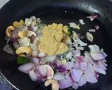A picture of step 2 of Prawn Butter Masala.