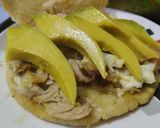 Foto del paso 6 de la receta: Arepa🥙rellena de pollo🍗queso🧀y aguacate🥑