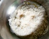 Foto langkah ke 1 dari resep Pizza Topping Sosis.