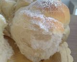 Foto del passaggio 3 della ricetta Ciambella Dolce Lievitata Morbide Rose