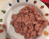 A picture of step 1 of Simple sausage spaghetti.